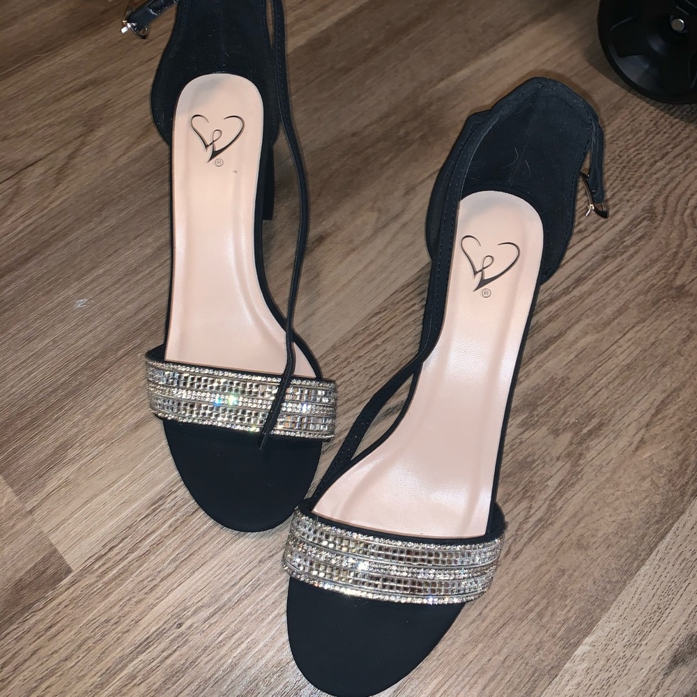 Windsor high heels